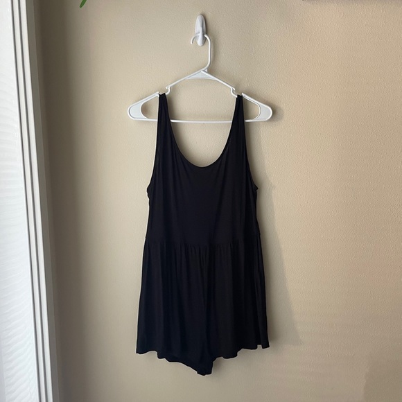 Black Romper H&M 🖤 - Picture 1 of 6